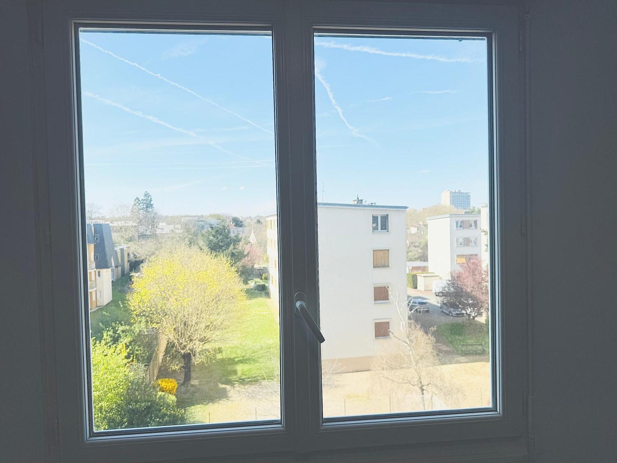 Studio A 300 Metres De La Gare Et 25 Minutes De Paris En Train Melun Eksteriør billede